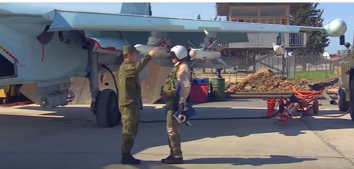 Tiêm kích Su-35S xuất hiện ấn tượng trong video của báo Nga