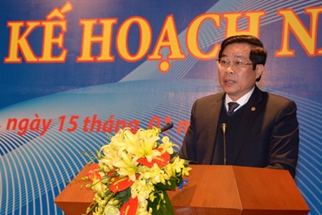 Nhiệm vụ quan trọng nhất của VNPT trong năm 2015 là tổ chức thực hiện tái cơ cấu thành công, Bộ trưởng Bộ TT&TT Nguyễn Bắc Son nhấn mạnh. Ảnh: VGP/Hiền Minh 