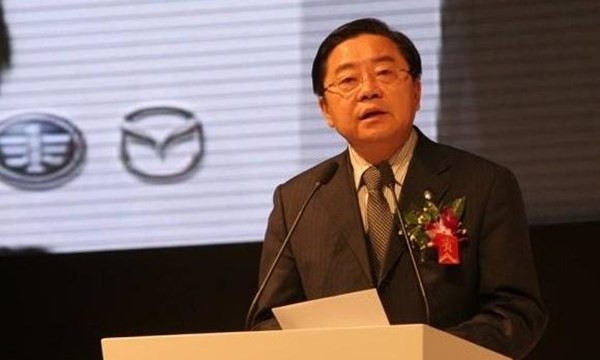Ông Xu Jianyi, Chủ tịch công ty quốc doanh FAW Group Corp