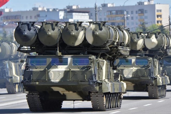Hệ thống tên lửa phòng không S-300. (Nguồn: RIA Novosti)