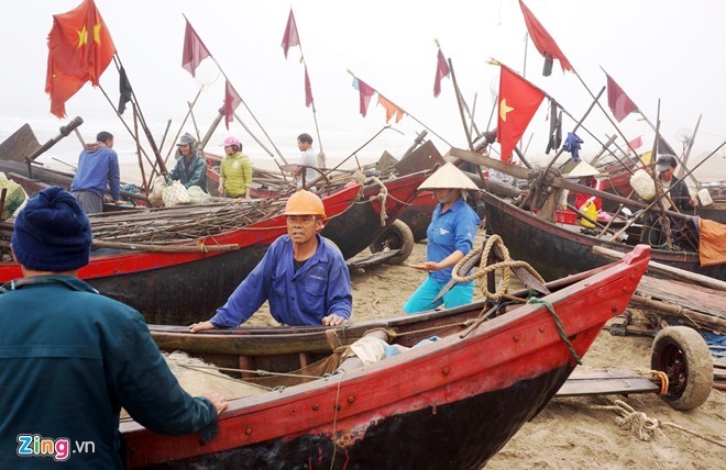 UBND thị xã Sầm Sơn nói sẽ xây dựng 3 bến thuyền cho ngư dân trước đó là thông báo chưa chính thức. Ảnh: Nguyễn Dương.