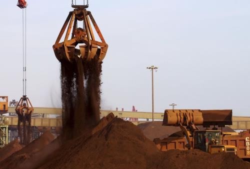 Hòa Phát phải nhập khẩu hơn 1,6 triệu tấn quặng sắt năm 2016