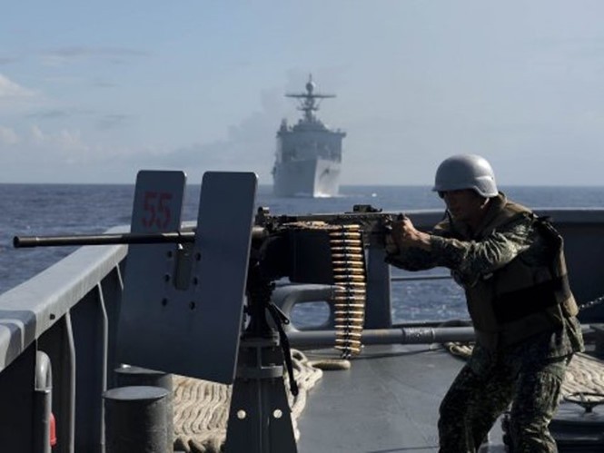 Lính hải quân Philippines trong cuộc tập trận chung với Mỹ trên Biển ĐôngReuters