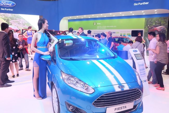 Một mẫu xe Fiesta của Ford Việt Nam được giới thiệu tại triển lãm. Ảnh: Quốc Hùng
