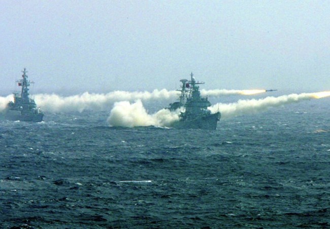 Hải quân Trung Quốc tập trận trên biển Đông