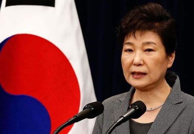 Bà Park bị cáo buộc thông đồng với người bạn thân bị buộc tội hối lộ và tham nhũng