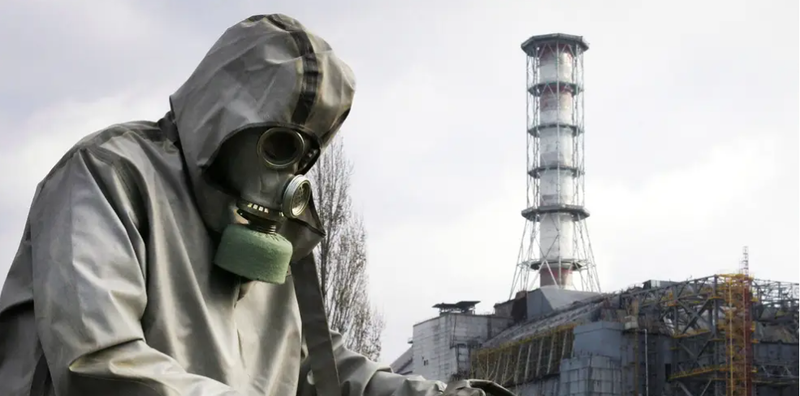 Lực lượng Nga để lại khoảng 100 lít 'vodka chất lượng cao' tại nhà máy hạt nhân Chernobyl (Ảnh: Business Insider)