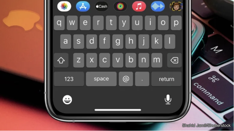 Hoàn tác nhanh văn bản đã nhập (Ảnh: Slash Gear) iPhone 8.png