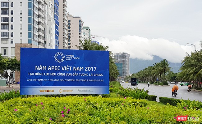 Để đảm bảo công tác đảm bảo an ninh, trật tự, an toàn giao thông phục vụ Tuần lễ cấp cao APEC 2017 tại Đà Nẵng, UBND TP Đà Nẵng vừa có văn bản chỉ đạo cho một số cơ quan nghỉ làm, trường học nghỉ học.