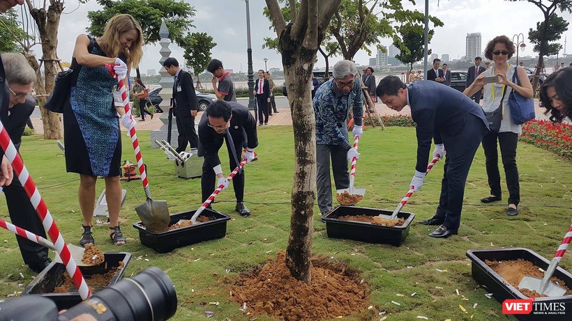 Chính thức khai trương Công viên APEC tại Đà Nẵng ảnh 4 Chính thức khai trương Công viên APEC tại Đà Nẵng ảnh 4