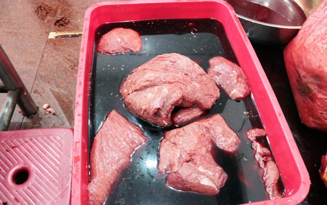 Báo chí phản ánh hiện tượng làm giả thịt bò tại Hà Nội.