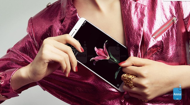 Cận cảnh Xiaomi Mi Max màn hình lớn, giá 5 triệu đồng