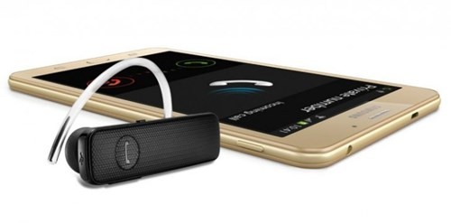 Smartphone màn hình 'khủng' 7 inch Galaxy J Max ra mắt