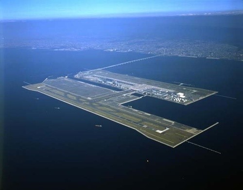 Những sân bay khiến du khách “đau tim” nhất thế giới ảnh 5 Những sân bay khiến du khách “đau tim” nhất thế giới ảnh 5