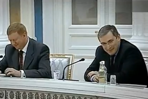 Đại cao thủ Putin với chiến thuật “diệt gọn” đối thủ trên đấu trường chính trị ảnh 2 Đại cao thủ Putin với chiến thuật “diệt gọn” đối thủ trên đấu trường chính trị ảnh 2