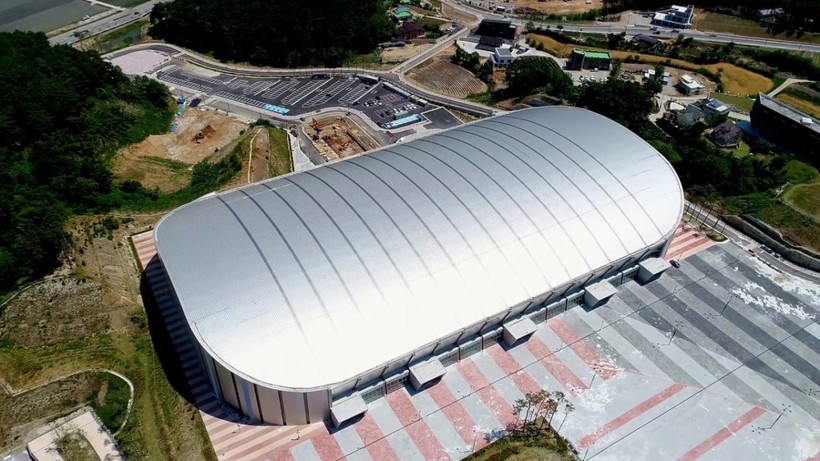 Chiêm ngưỡng quy mô thi đấu hoành tráng, xa xỉ cho Thế Vận Hội Mùa Đông của Hàn Quốc ảnh 17 Chiêm ngưỡng quy mô thi đấu hoành tráng, xa xỉ cho Thế Vận Hội Mùa Đông của Hàn Quốc ảnh 17