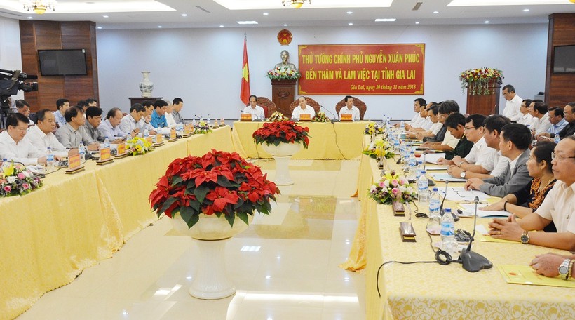 Quang cảnh buổi làm việc của Thủ tướng Chính phủ Nguyễn Xuân Phúc và lãnh đạo tỉnh Gia Lai (Nguồn: gialai.gov.vn)