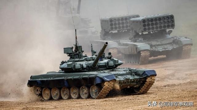 Các đơn vị Quân đội Nga bắt đầu rút khỏi biên giới Ukraine sau khi kết thúc diễn tập (Ảnh: Toutiao).
