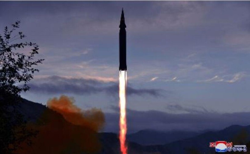 Triều Tiên phóng thử tên lửa siêu thanh đạt tốc độ Mach 11 nhanh nhất trước nay (Ảnh: KCNA).