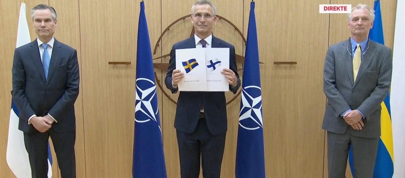 Ngày 18/5, đại diện hai nước Phần Lan và Thổ Nhĩ Kỳ đã nộp đơn xin gia nhập NATO lên Tổng thư ký Jens Stoltenberg (Ảnh: VCG).