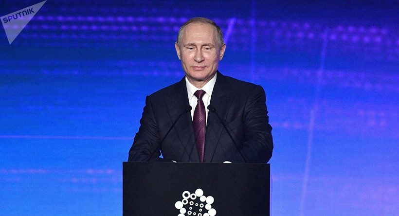 Tổng thống Putin phát biểu tại Lễ khai mạc triển lãm INNOPROM