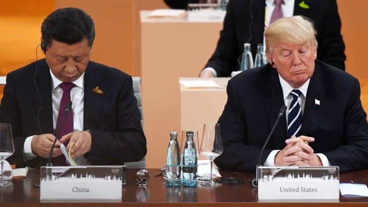 Chủ tịch Trung Quốc Tập Cận Bình (trái) và Tổng thống Mỹ Donald Trump (phải). Ảnh: CNBC