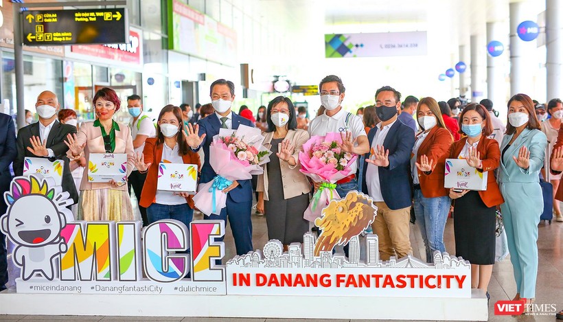Đoàn du khách MICE quy mô hơn 700 người đầu tiên đến Đà Nẵng trong năm 2022