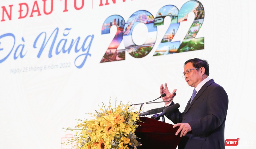 Thủ tướng Chính phủ Phạm Minh Chính phát biểu tại Diễn đàn đầu tư Đà Nẵng năm 2022