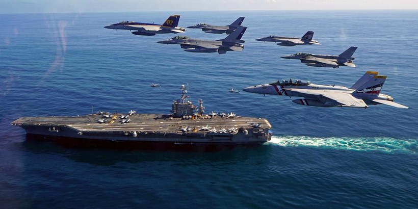 Cụm tác chiến tàu sân bay Mỹ luôn thường trực trong khu vực