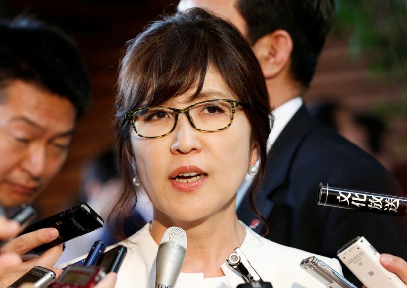 Bộ trưởng Quốc phòng Nhật Bản Tomomi Inada rất cứng rắn với Trung Quốc