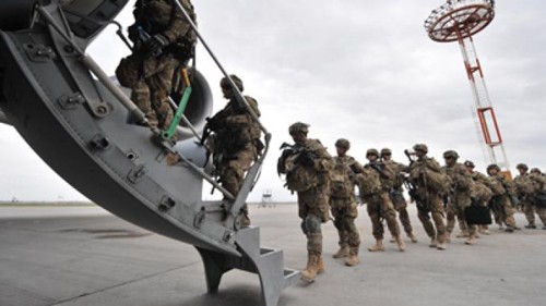  Mỹ thay đổi lộ trình rút quân khỏi Afghanistan 