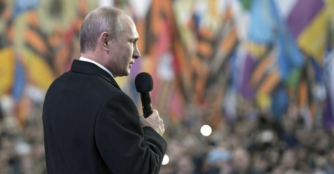 Tổng thống Nga Vladimir Putin phát biểu tại buổi hòa nhạc đánh dấu một năm sáp nhập Crimea. Ảnh tại Moscow ngày 18/03/ 2015-REUTERS/Alexei Nikolsky