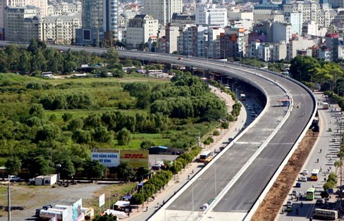 “Thương hiệu” kém năng động: Hà Nội 10 năm chậm tiến ảnh 2 “Thương hiệu” kém năng động: Hà Nội 10 năm chậm tiến ảnh 2