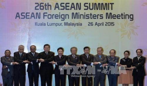 Ngoại trưởng các nước thành viên ASEAN tại hội nghị. Ảnh: AFP/TTXVN