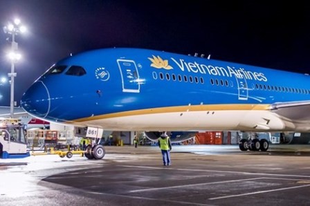 Công đoạn lắp ráp chiếc máy bay Boeing 787-9 Dreamliner đầu tiên của Vietnam Airlinesđã hoàn tất