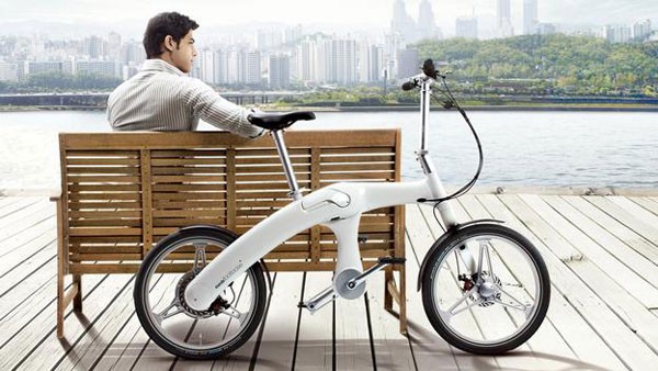 Mando Footloose - Xe đạp điện không xích đầu tiên trên thế giới