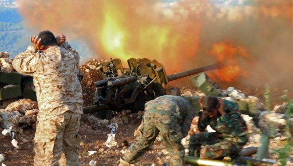 Pháo binh Syria dội lửa mở đường vào thành cổ Palmir
