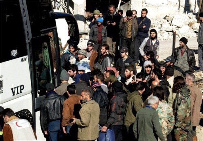 Cuộc di tản chiến binh và dân thường lớn ở Syria