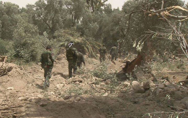 Lữ đoàn 104 Vệ binh Cộng hòa phá hủy một đường hầm của IS ở Deir Ezzor