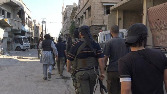 Lực lượng Hồi giáo cực đoan tấn công vào thành phố Aleppo
