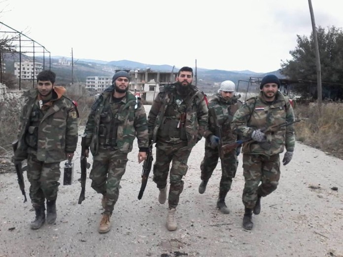 các binh sĩ quân đội Syria ở Latakia