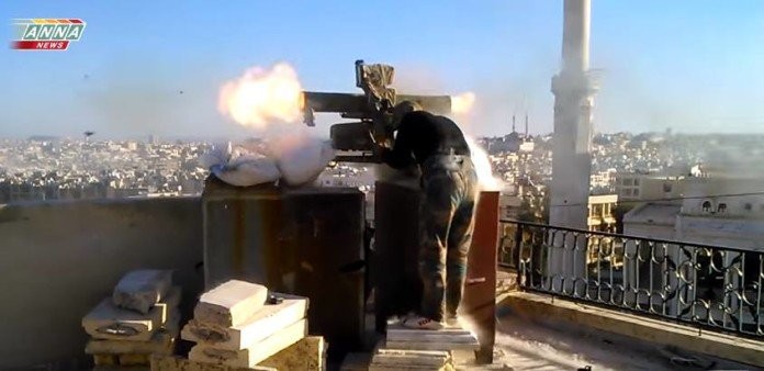 Binh sĩ Syria sử dụng súng chống tăng ATGM trên chiến trường Aleppo