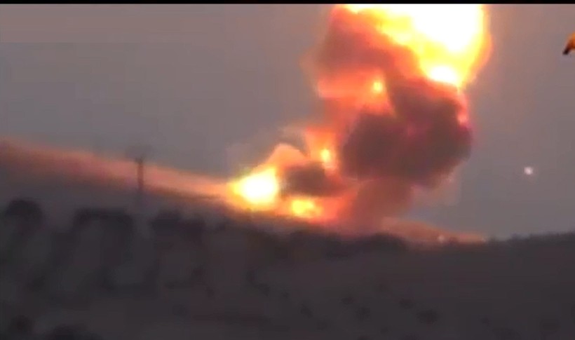 Chiến binh người Kurd phá hủy xe tăng Thổ Nhĩ Kỳ