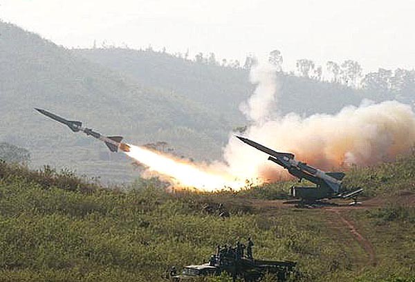 Tên lửa SAM -2 S-75 Dvina, rồng lửa Việt Nam xuất kích