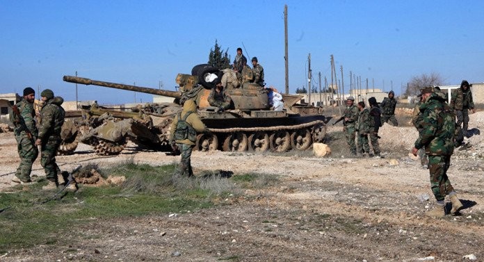 Binh sĩ lực lượng vũ trang Syria trên chiến trường Aleppo