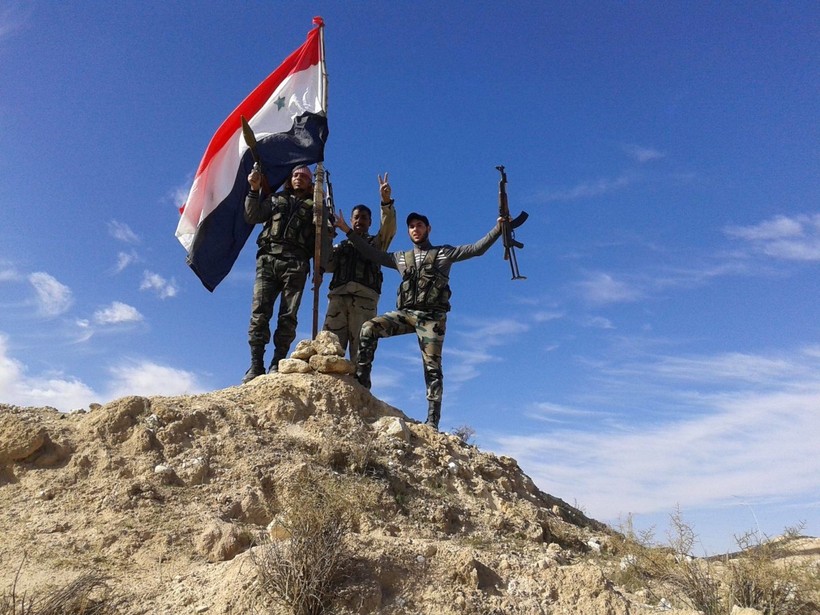 Binh sĩ quân đội Syria trên chiến trường Palmyra (ảnh minh họa)