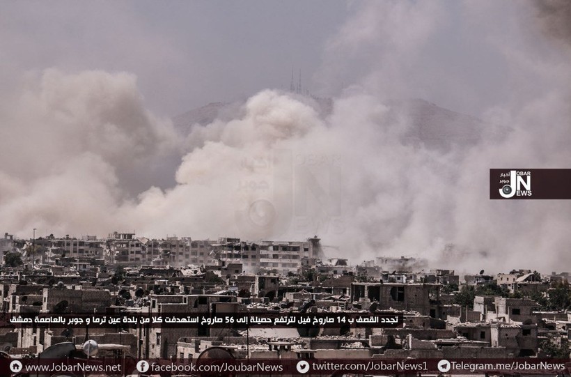 Quân đội Syria pháo kích ác liệt vào quận Jobar, Ayn Tarma thuộc vùng Đông Ghouta - Ảnh Jobar News