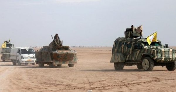 Lực lượng SDF tiến công trên vùng nông thôn thành phố Deir Ezzor - ảnh Masdar News