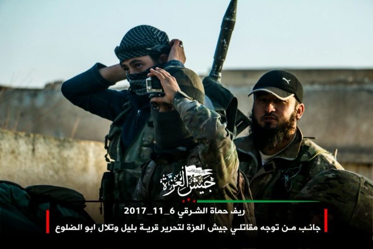 Phiến quân Syria Mỹ hậu thuẫn phản công lớn trên chiến trường Hama ảnh 3 Phiến quân Syria Mỹ hậu thuẫn phản công lớn trên chiến trường Hama ảnh 3