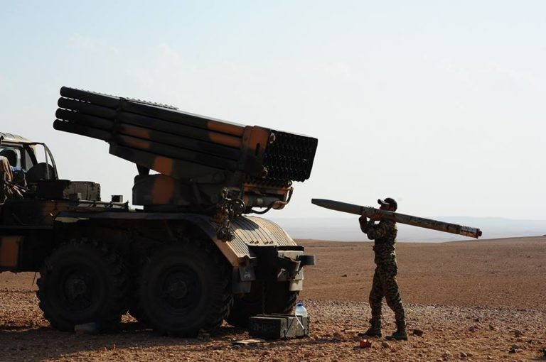 Quân đội Syria đánh phá ác liệt IS cố thủ sào huyệt al-Bukamal ảnh 6 Quân đội Syria đánh phá ác liệt IS cố thủ sào huyệt al-Bukamal ảnh 6